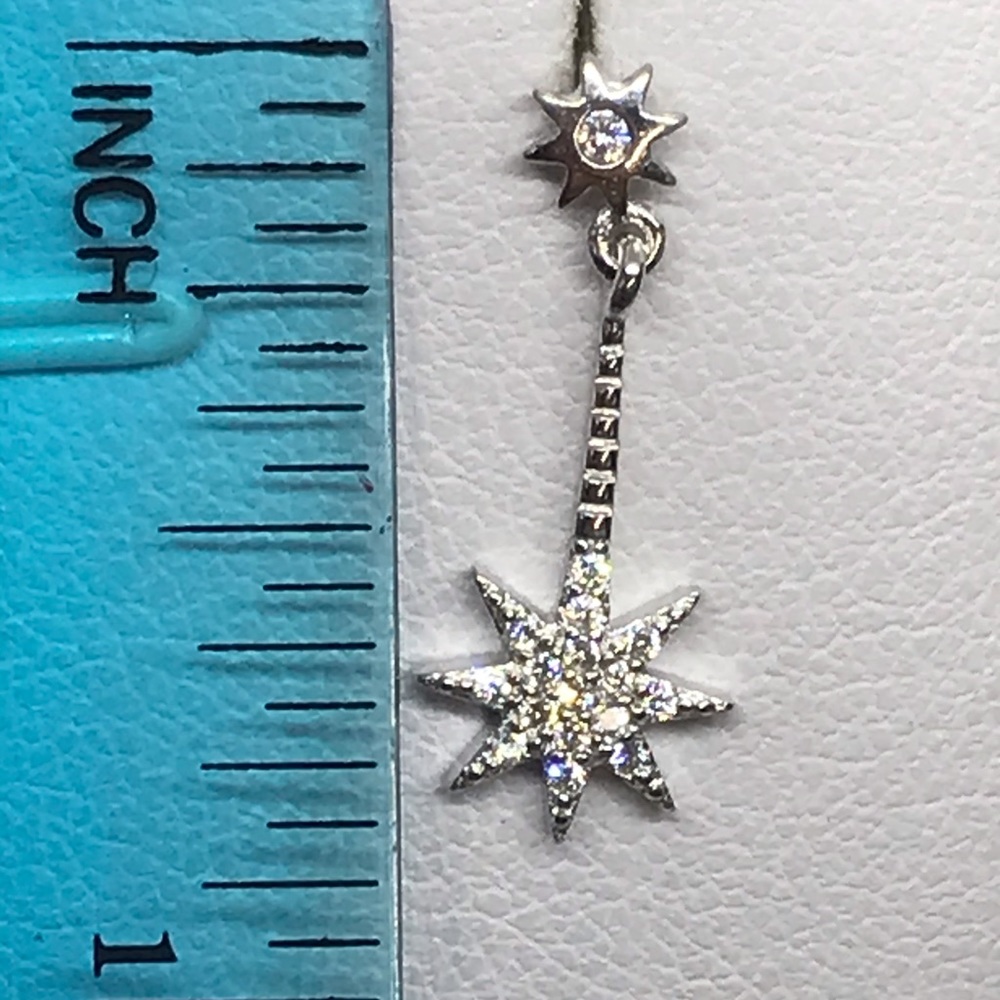 🌟 Sterling Silver 925 CZ Star 🌟 Stud Earrings - Picture 5 of 5